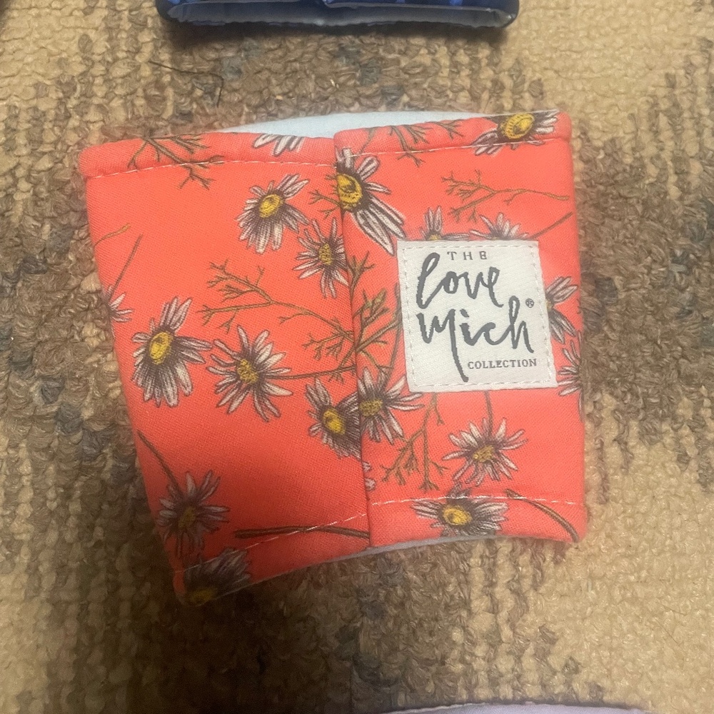 Love Mich Cup Cozies, Assorted Sizes - Picture 6 of 14
